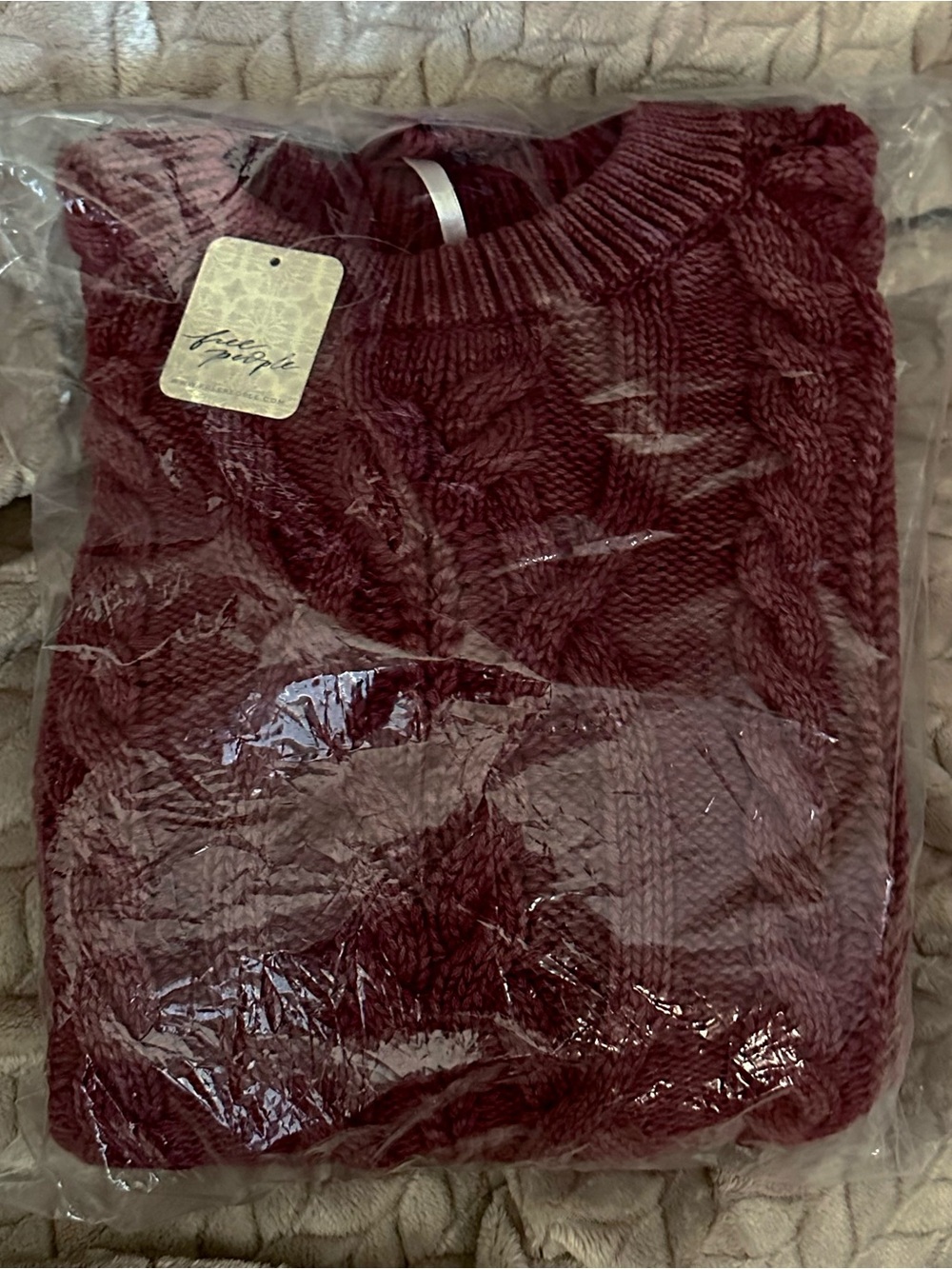 NWT Free People Frankie Cable Knit Cotton Sweater 84806496 Red Plum size Large - Picture 3 of 8